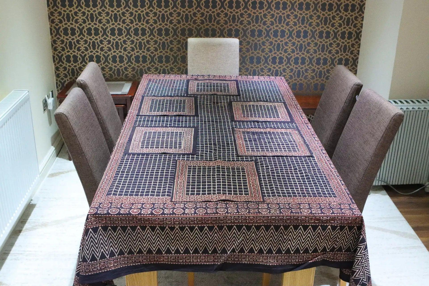 Chevron Natural Dye Table Cloth With 8 Napkins Set - Ethimaart
