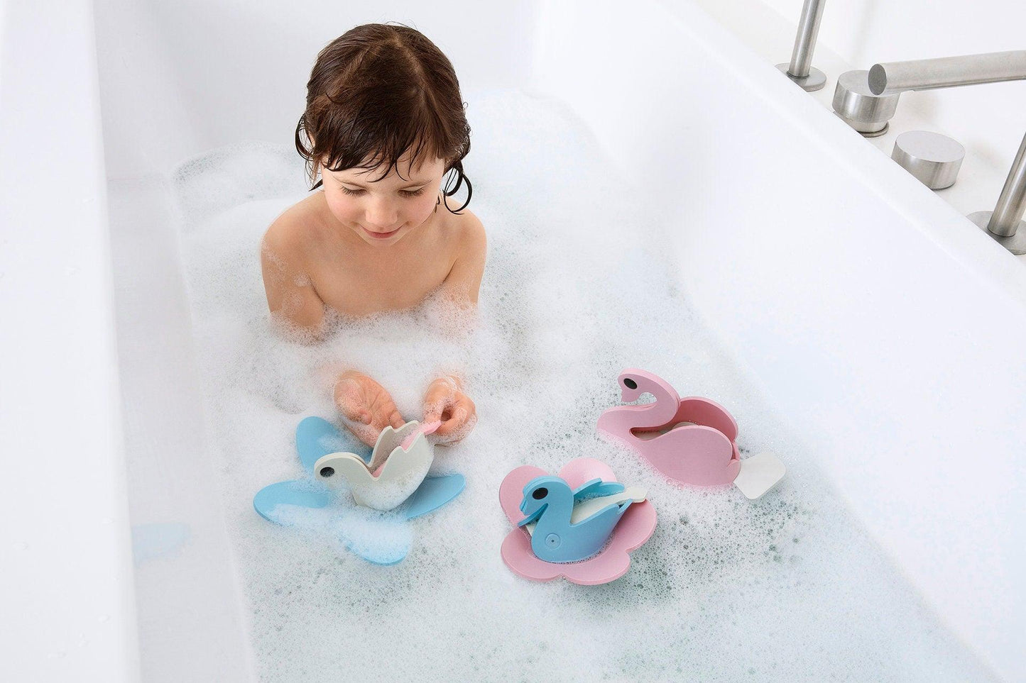 Swan Baby Bath Toys Ethimaart
