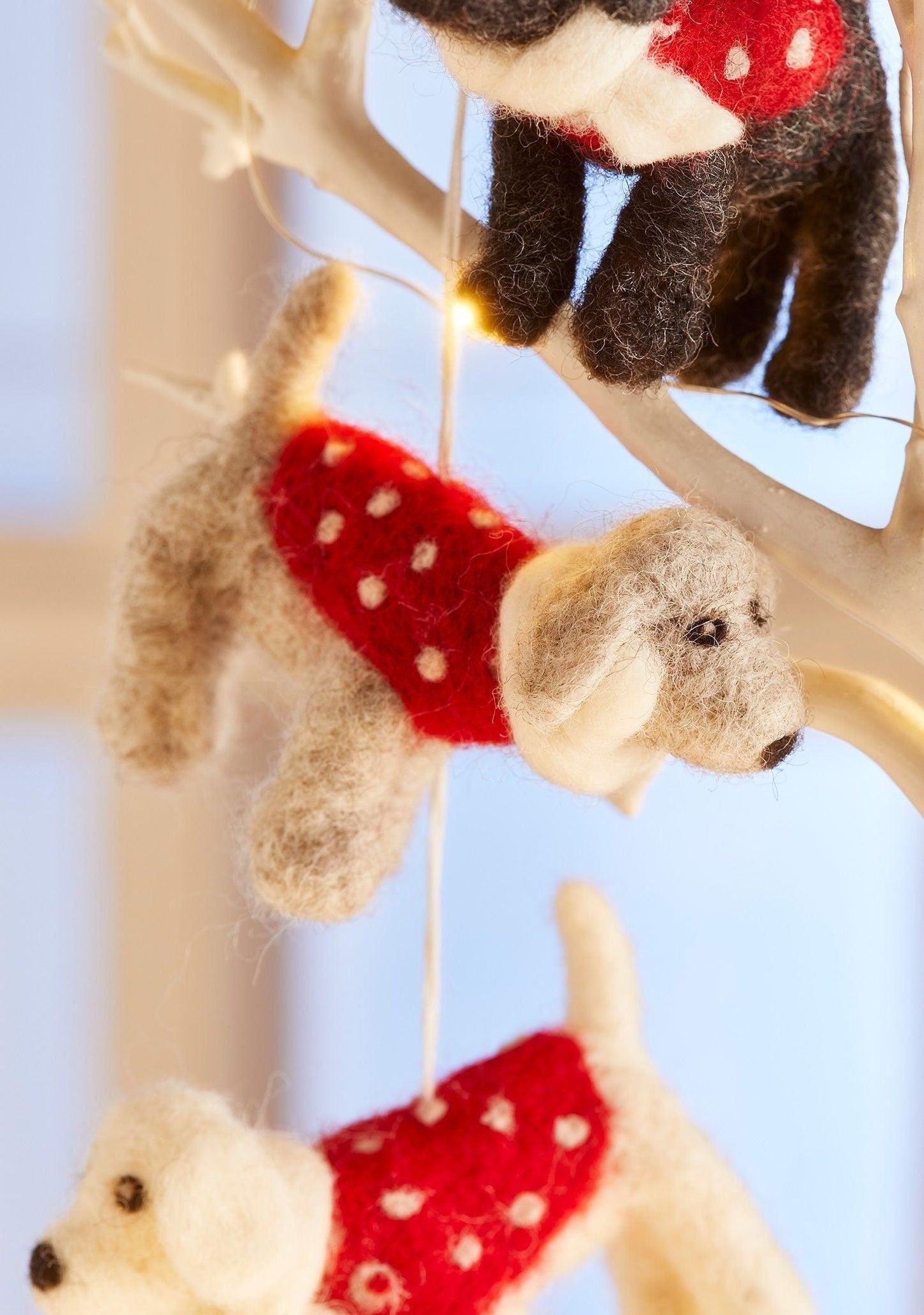 Felt Dog with Spotty Coat Ethimaart