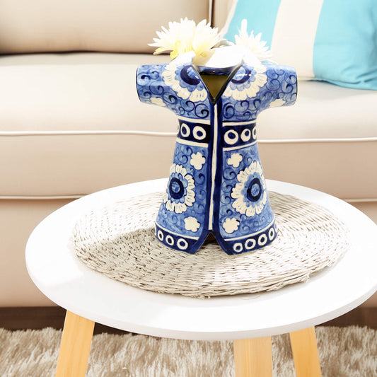 Blue WhitBlue White Ceramic Flower Vessel – 21cm Sculptural Vasee Ceramic Flower Vessel – 21cm Sculptural Vase