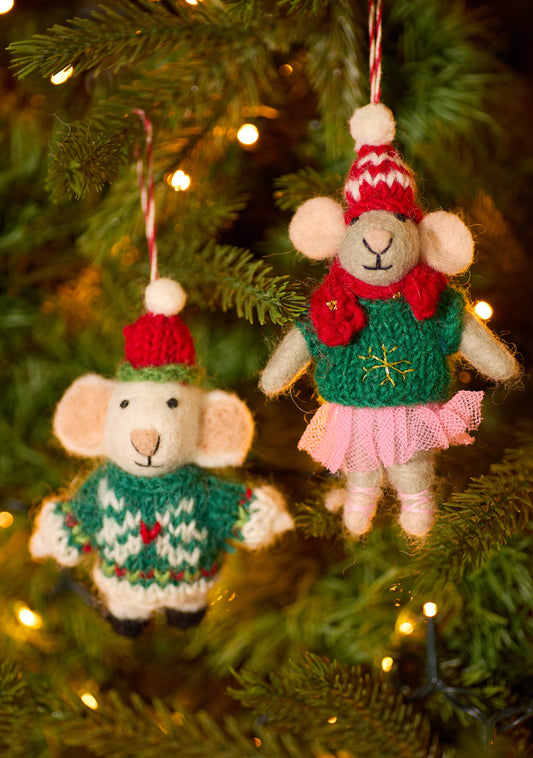 Felt Christmas Mice With Santa Hat 