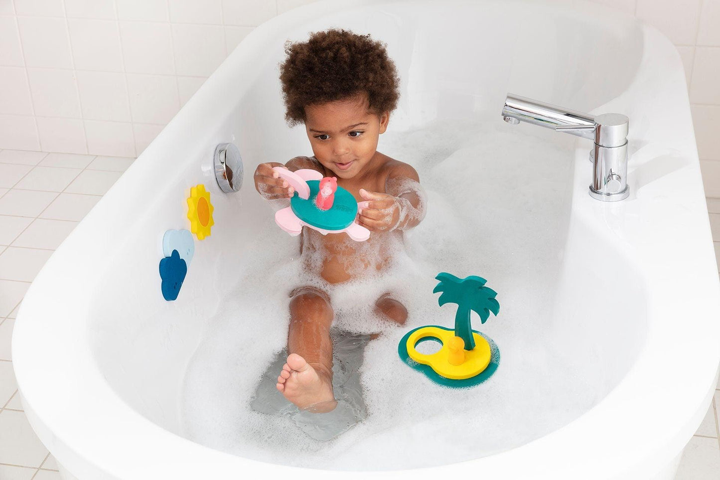 Treasure Island Bath Toy Set -  Baby And Toddlers (12 pc)